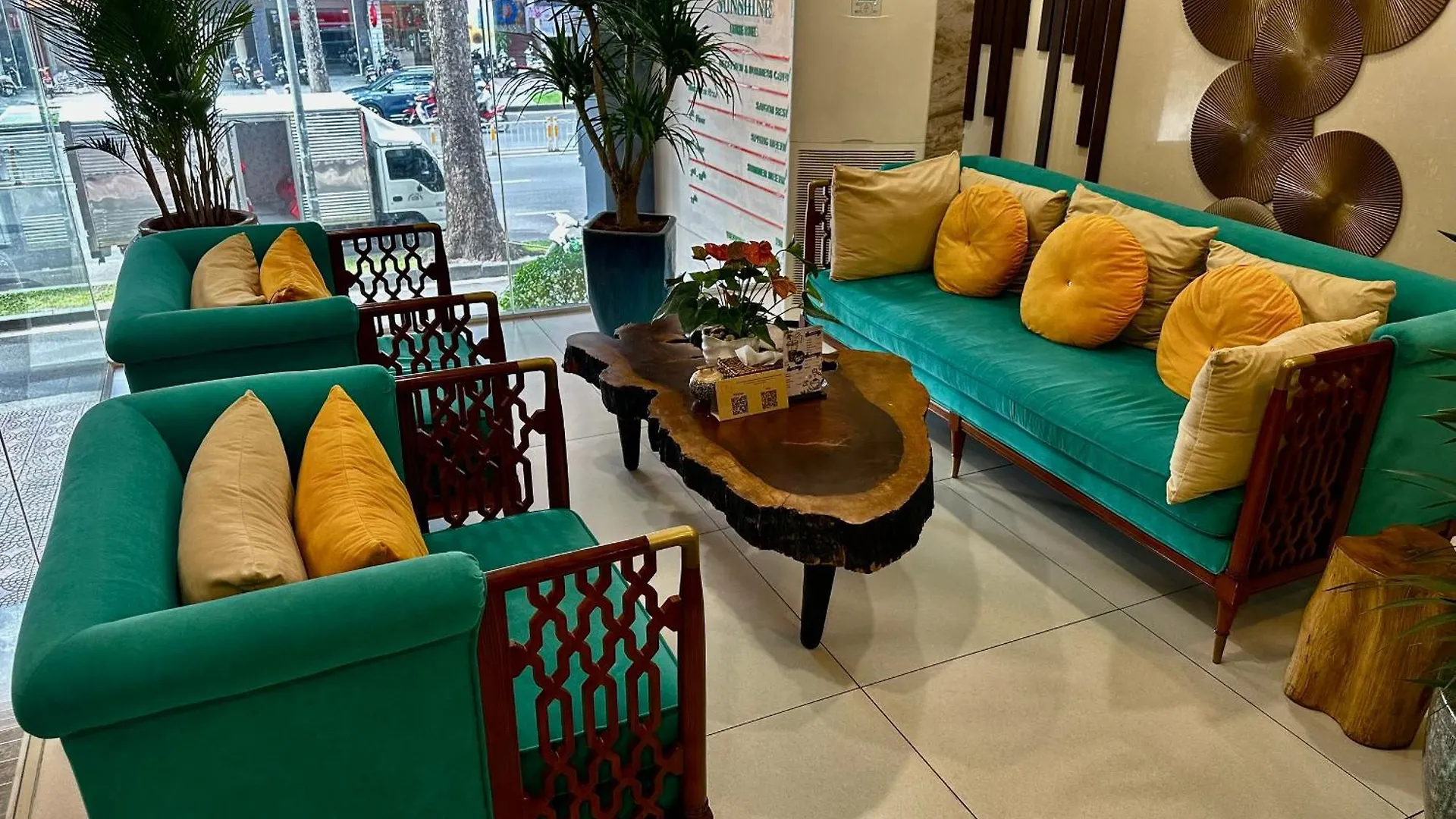 Happy Life Green Hotel Ho Chi Minh City